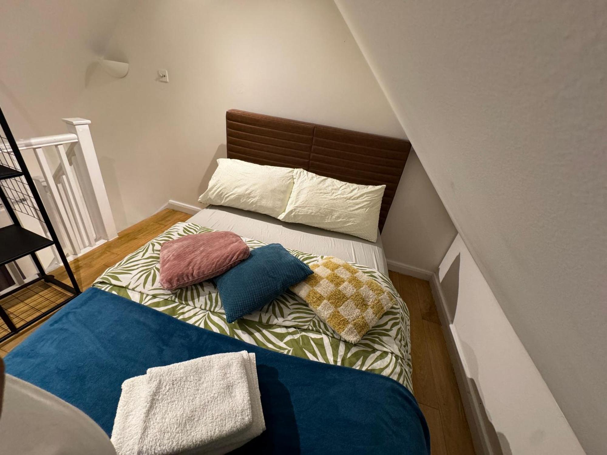 Cozy Rooms Near Central London Exterior foto