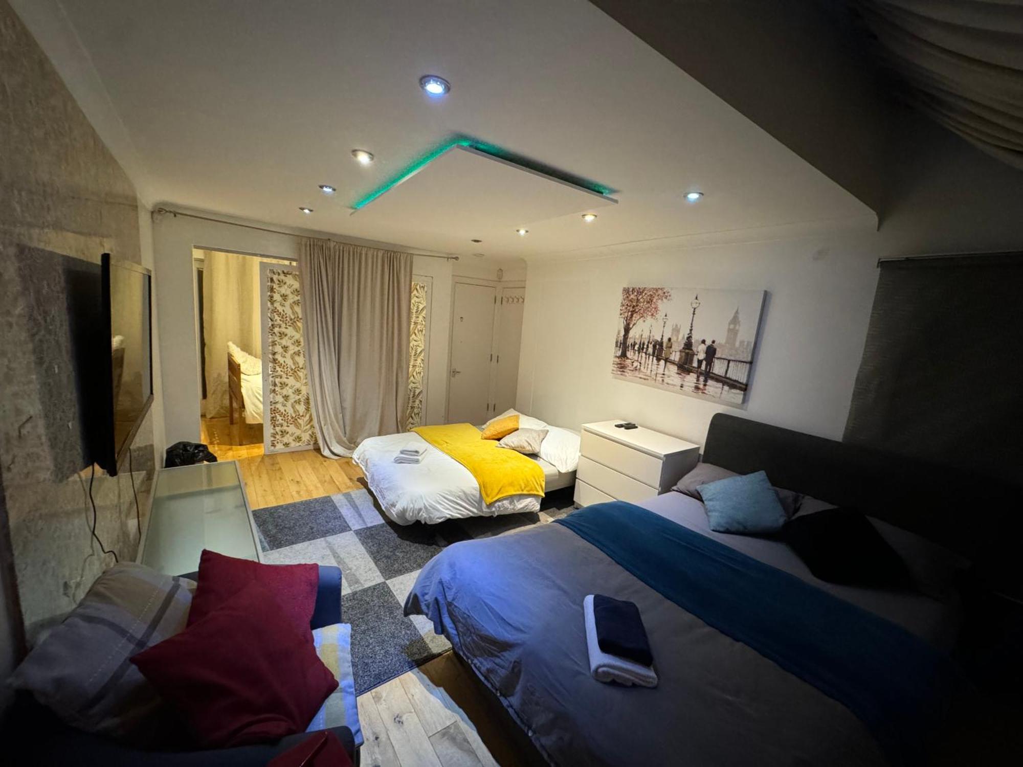 Cozy Rooms Near Central London Exterior foto